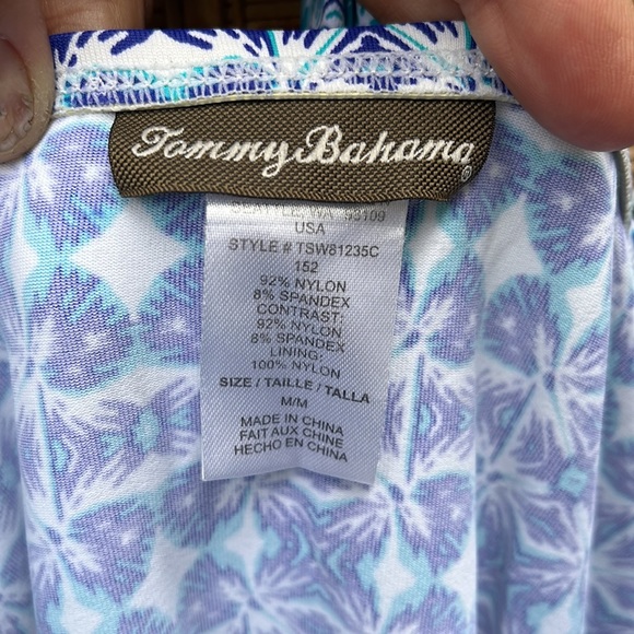 Tommy Bahama Dress, super comfy, like swimsuit material, 92% Nylon 8% Spandex - Picture 4 of 4